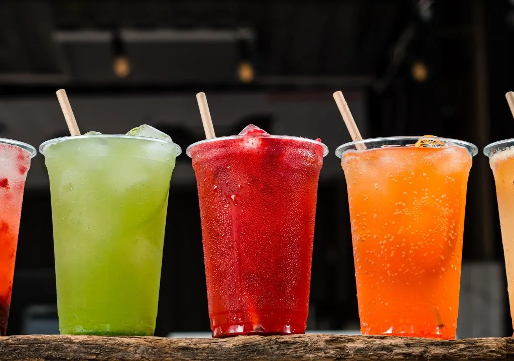 5 Drinks de Copão para Dominar o Rolê (e Virar Lenda!)